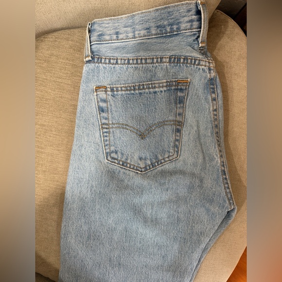 Levi’s 501 Original Fit Jeans W28 L30 Light Wash 100% Cotton Straight Leg - Picture 3 of 5